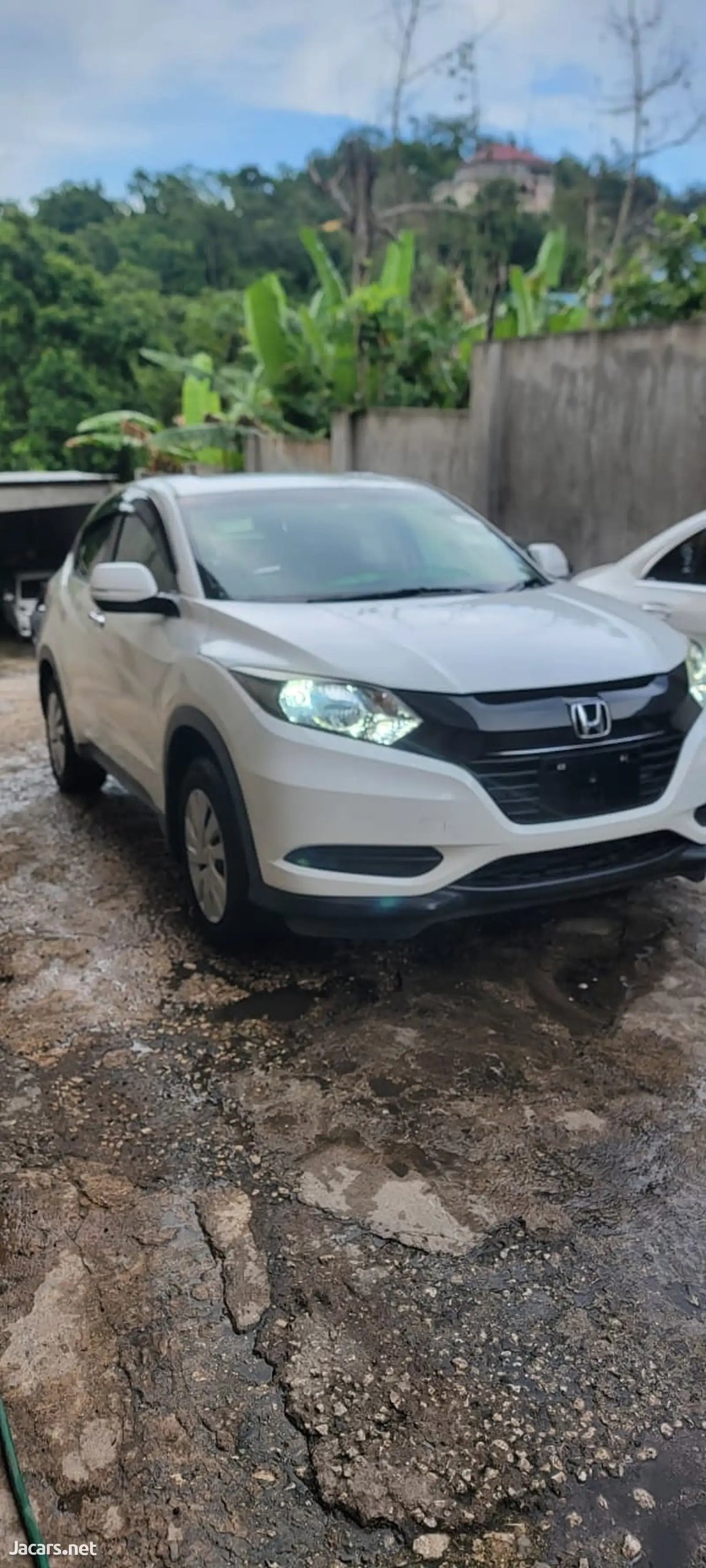 2016 HONDA Vezel