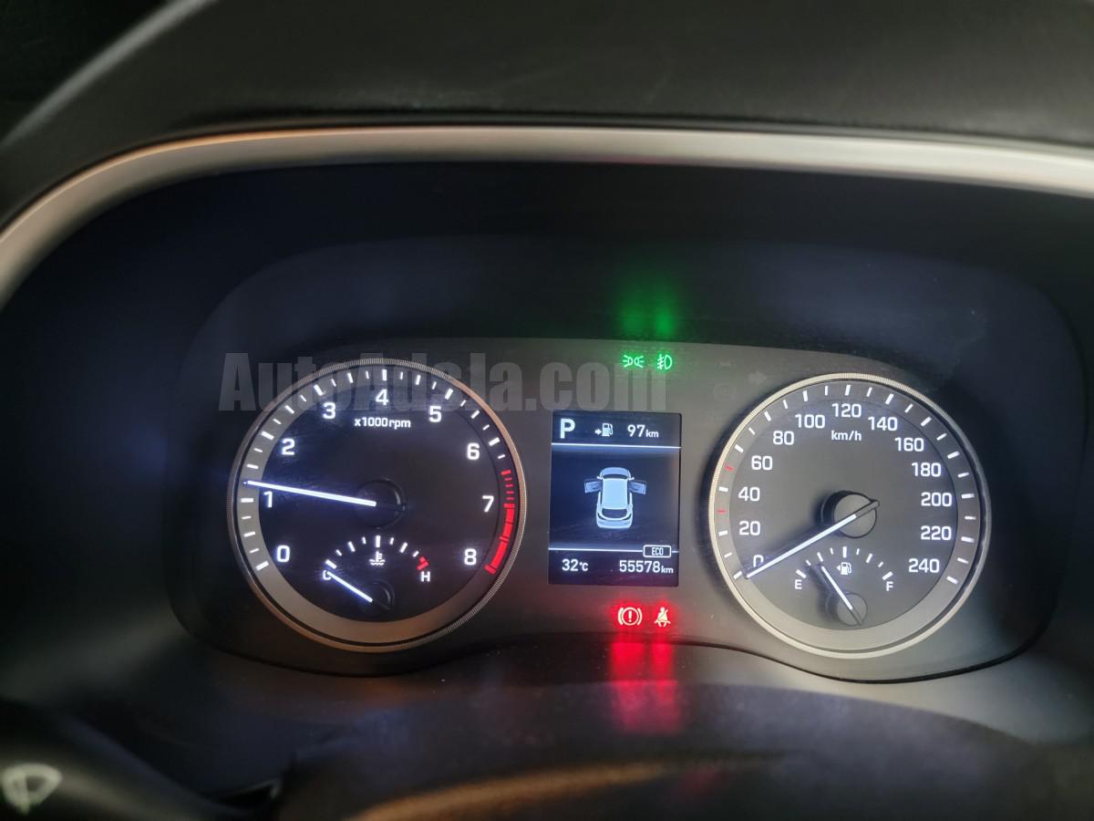 2020 HYUNDAI TUSCON