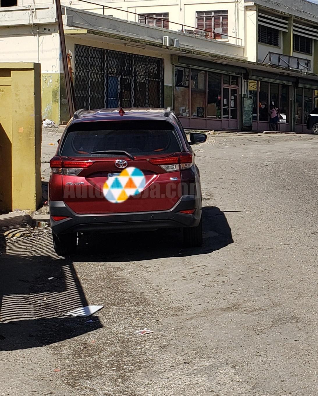 2020 TOYOTA RUSH