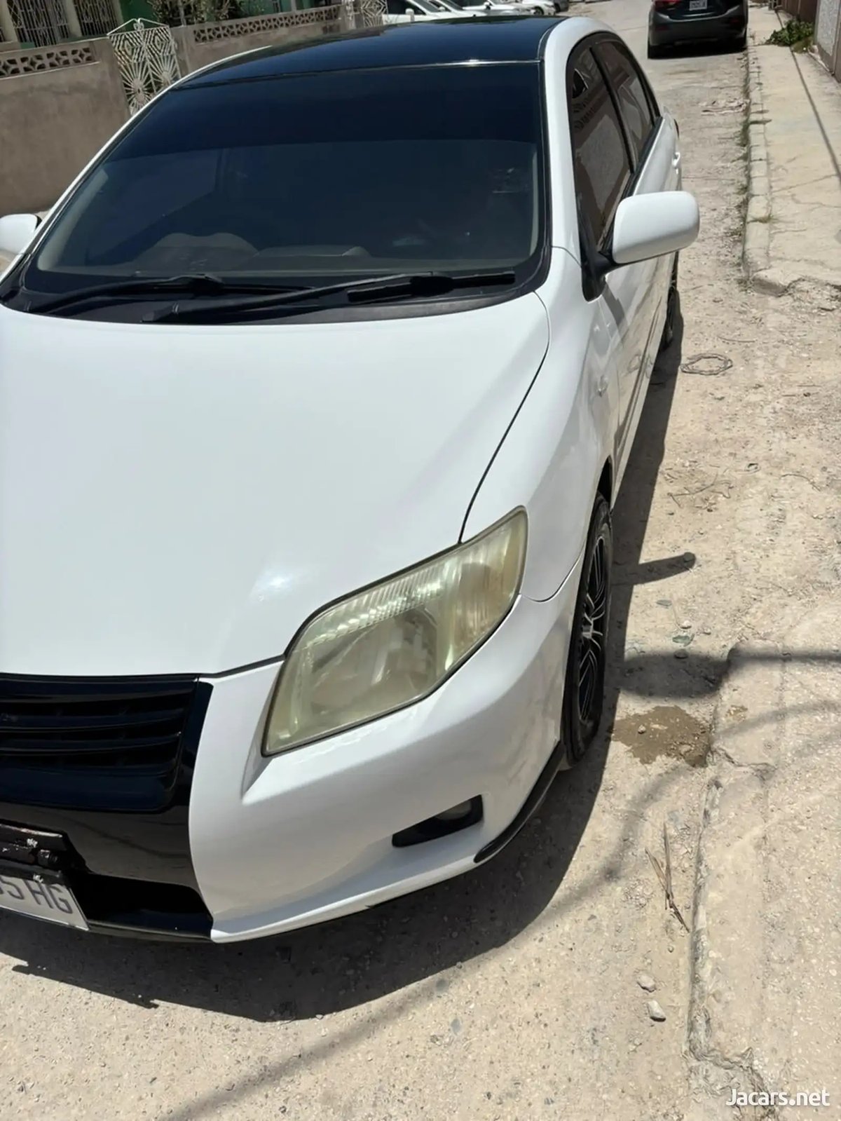 2011 TOYOTA Axio