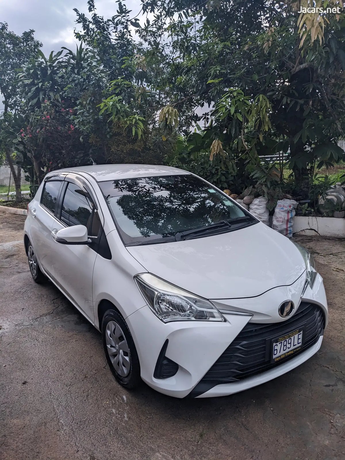 2018 TOYOTA Vitz