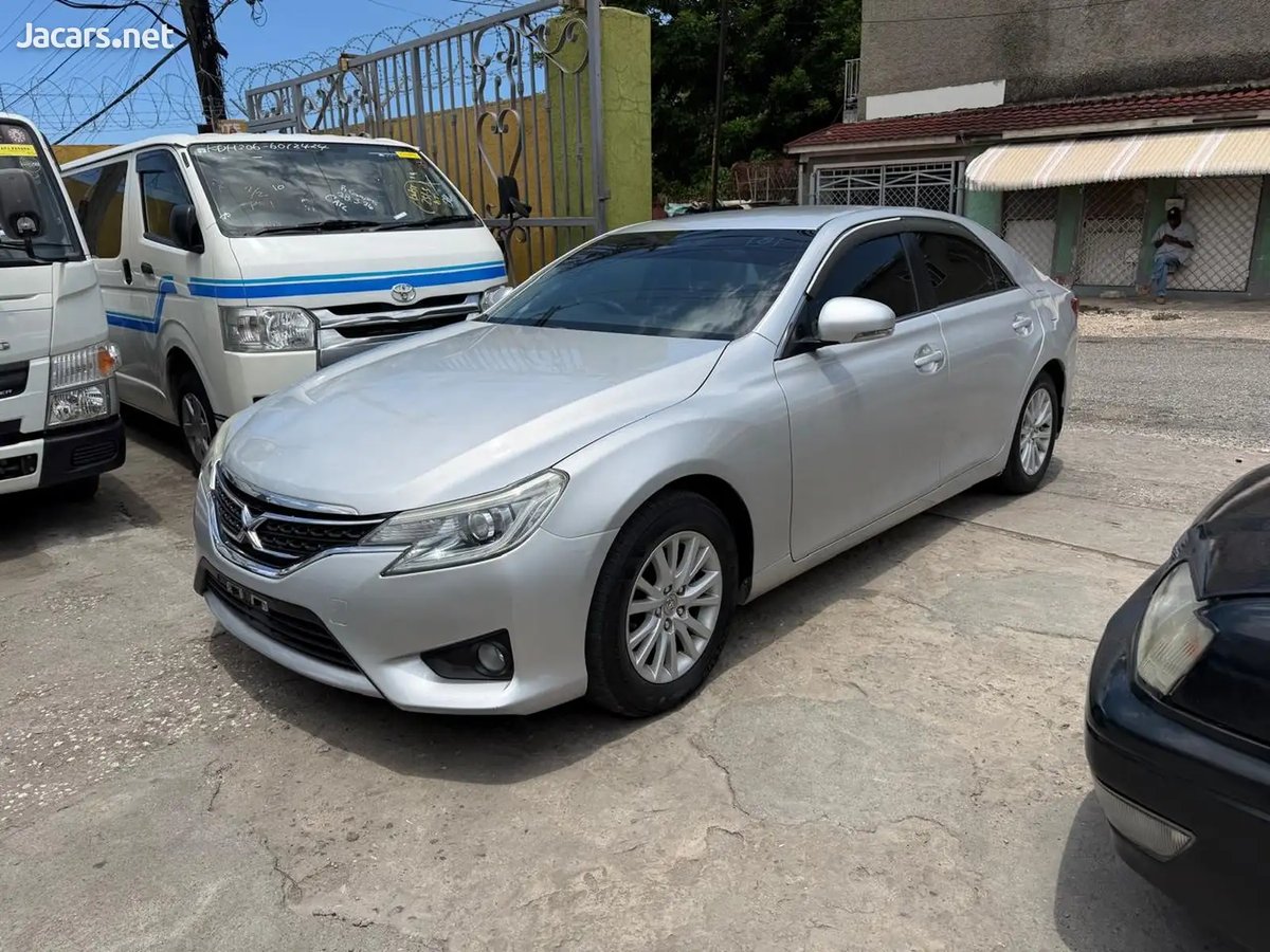2015 TOYOTA Mark