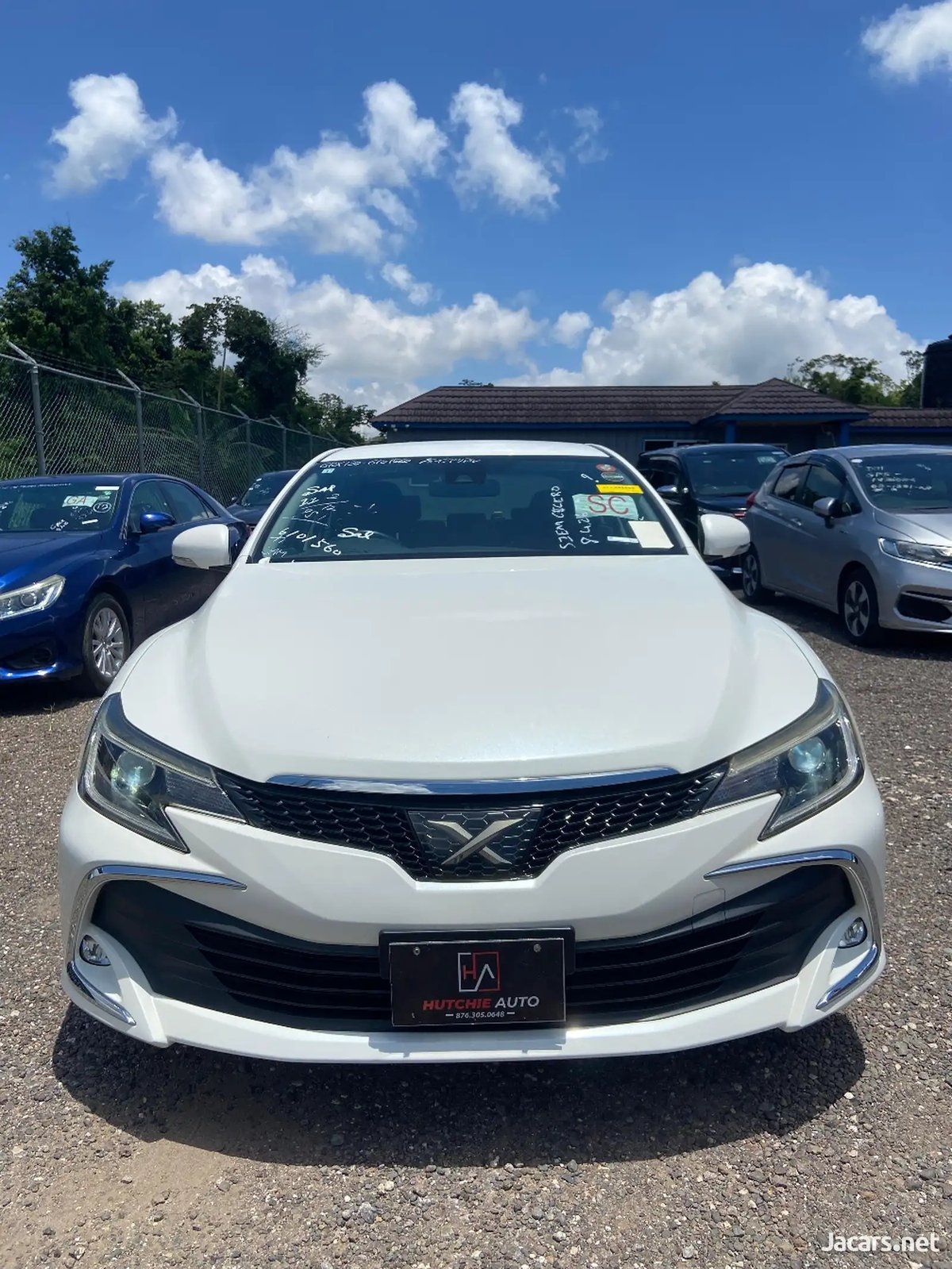 2017 TOYOTA Mark