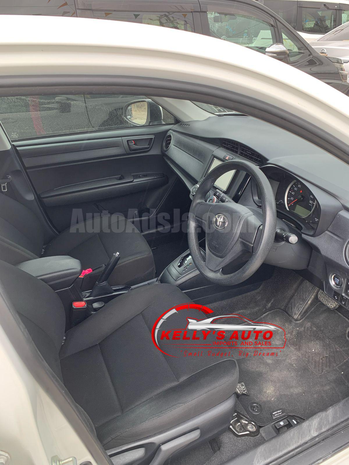 2020 TOYOTA AXIO