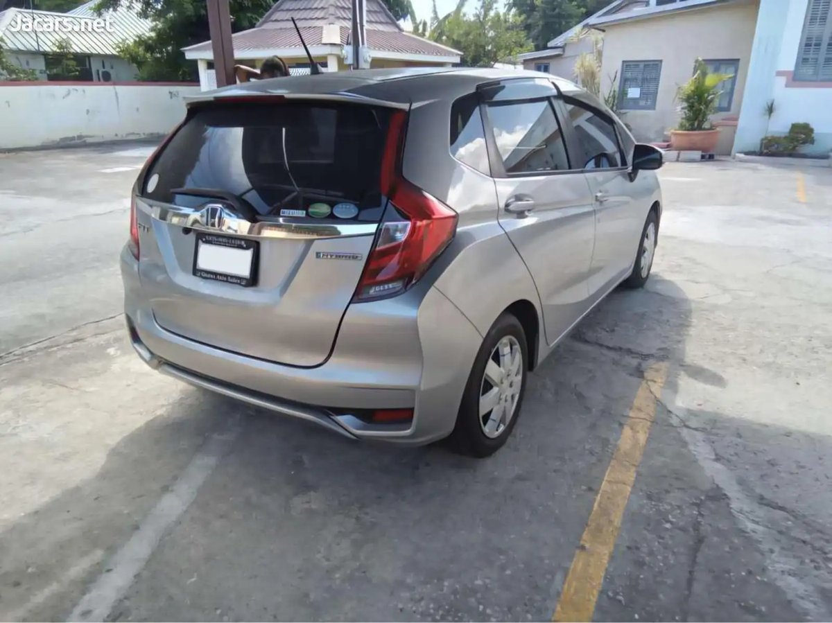 2017 HONDA Fit