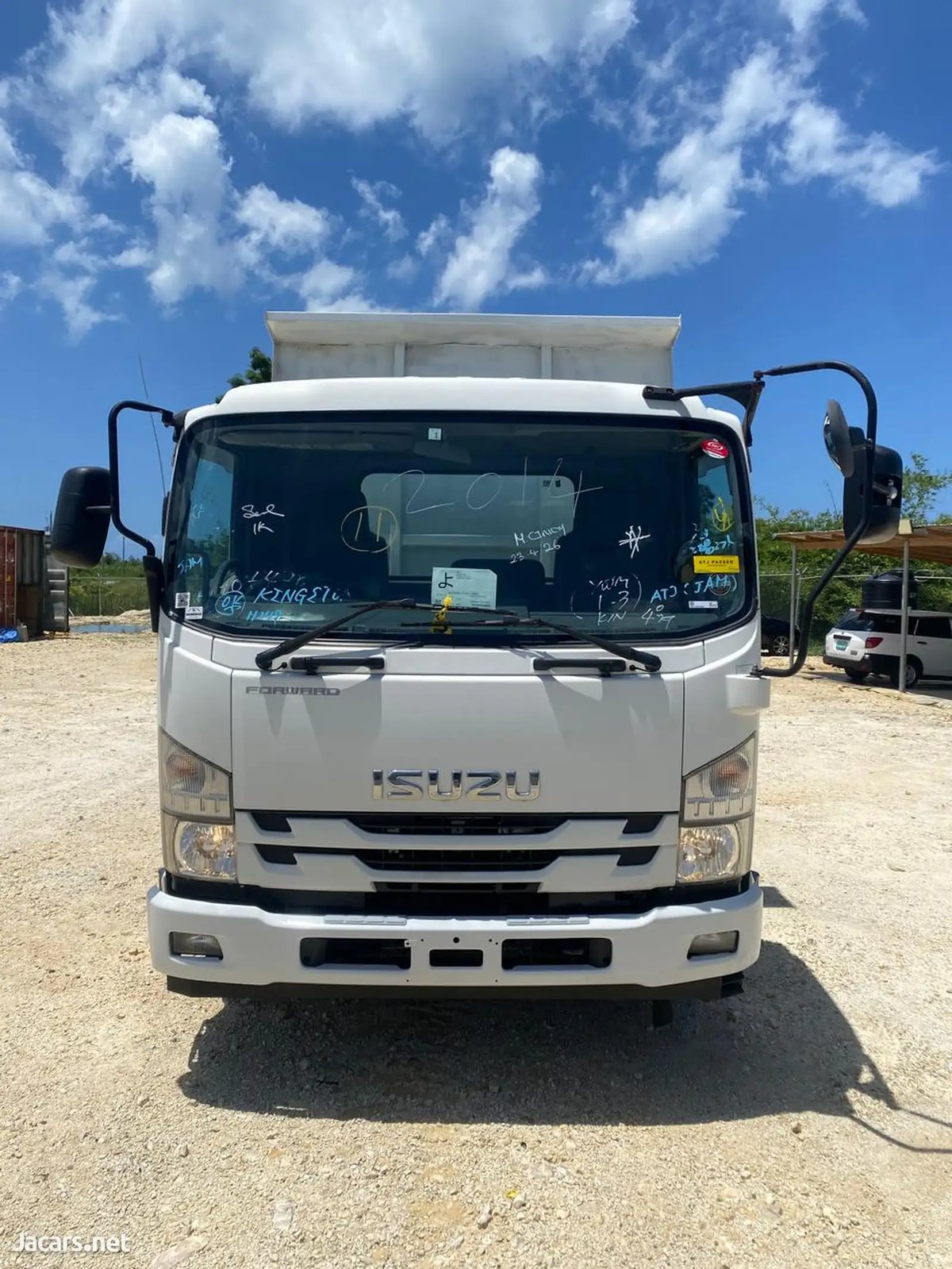 2015 ISUZU forward