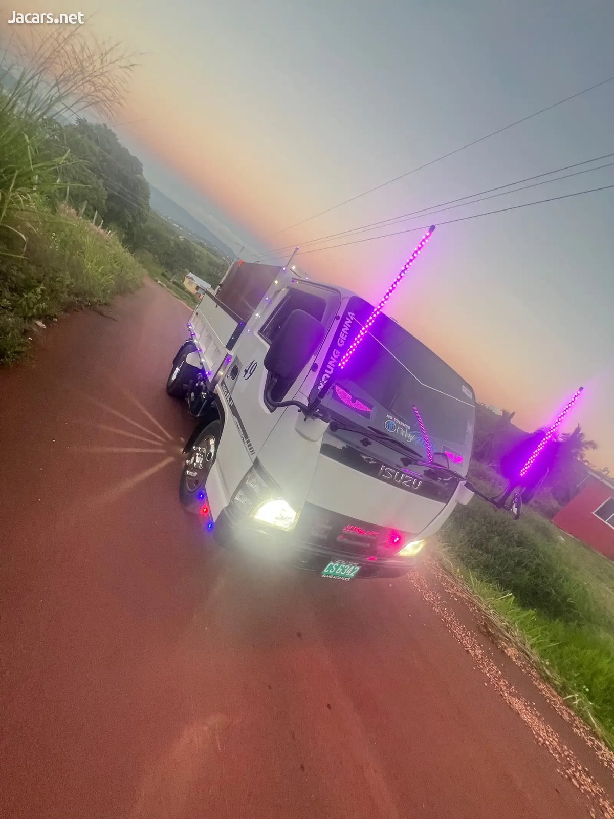2006 ISUZU Elf