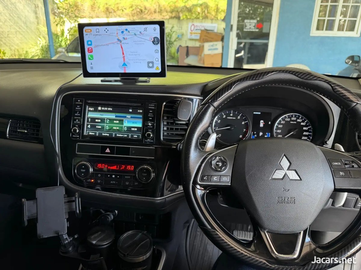 2019 MITSUBISHI Outlander