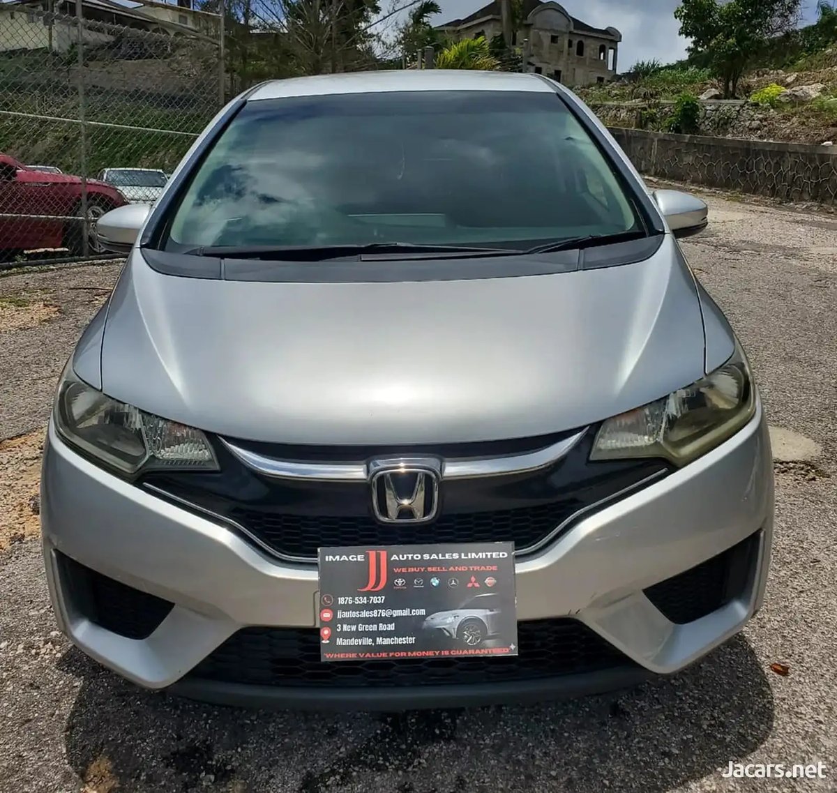 2017 HONDA Fit