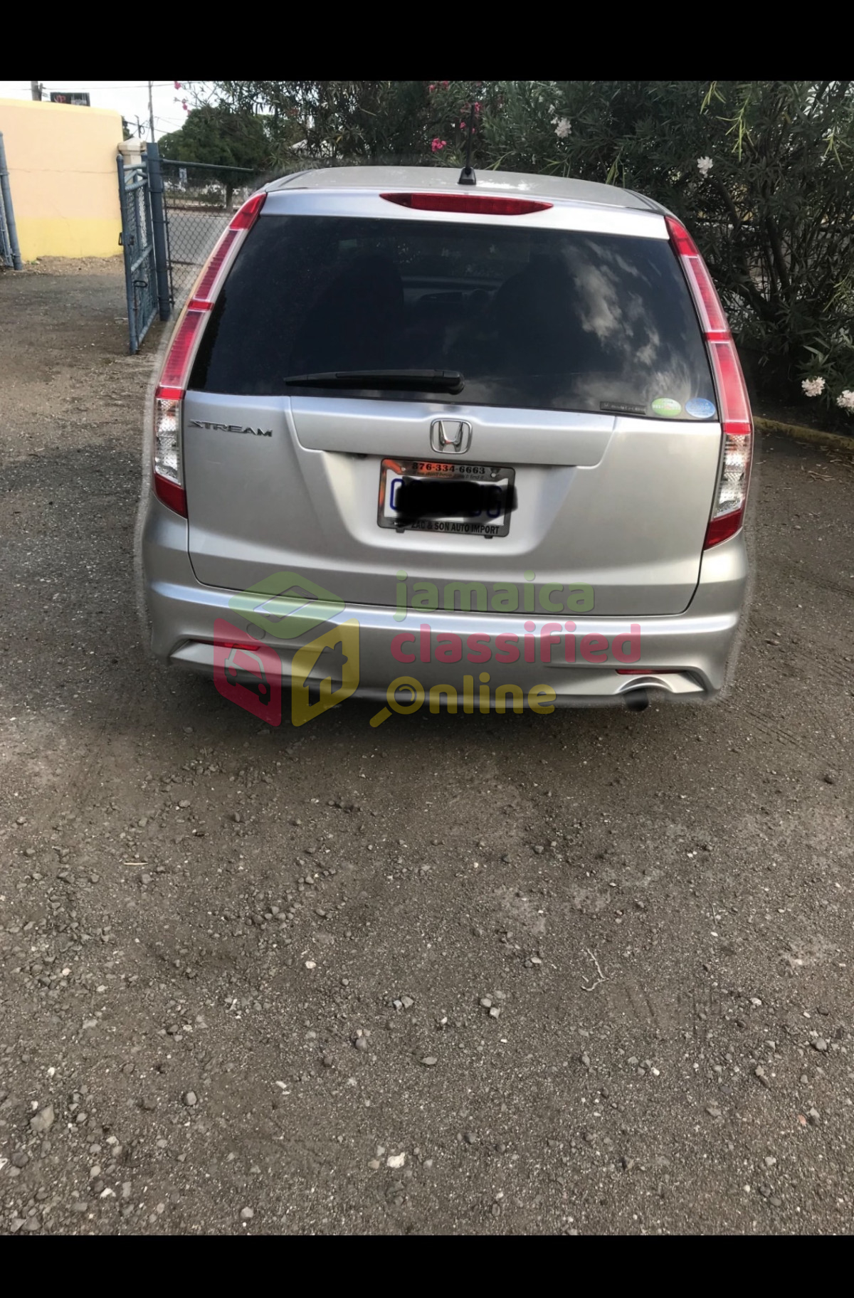 2010 HONDA Stream