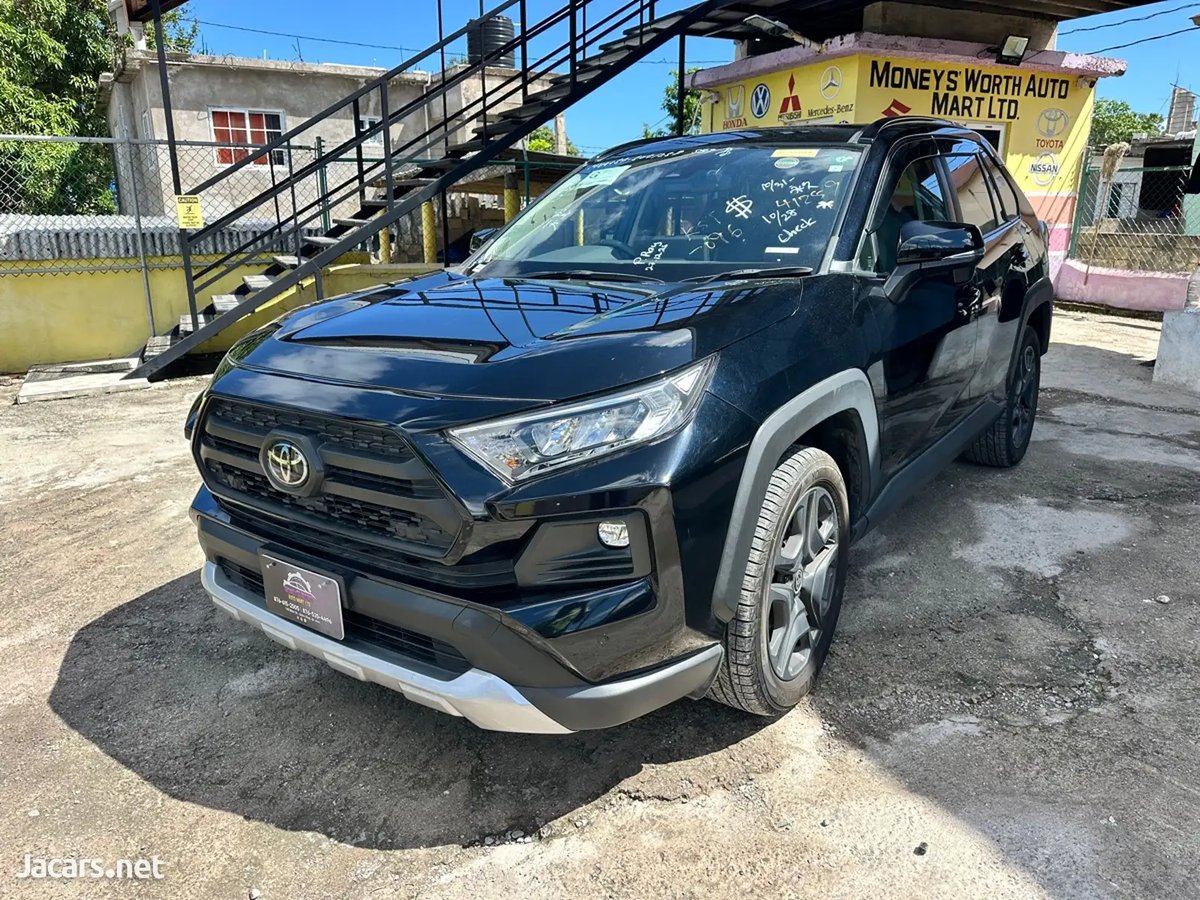 2023 TOYOTA RAV4