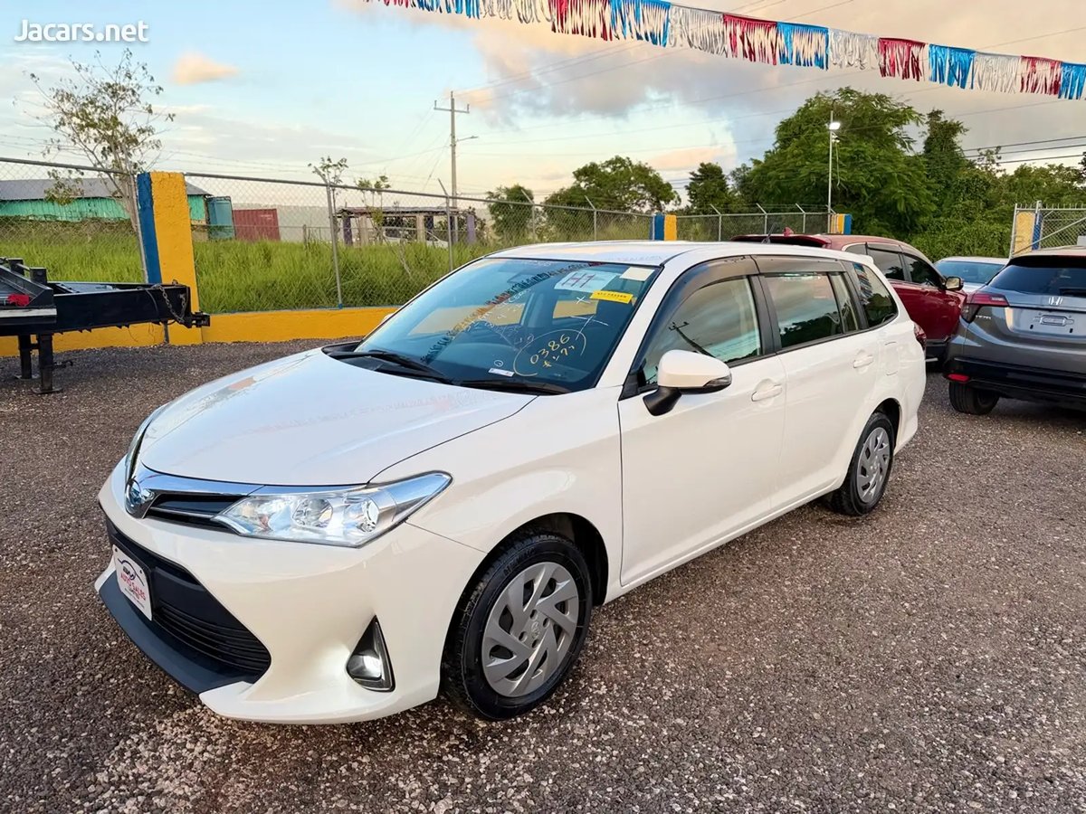 2020 TOYOTA Fielder