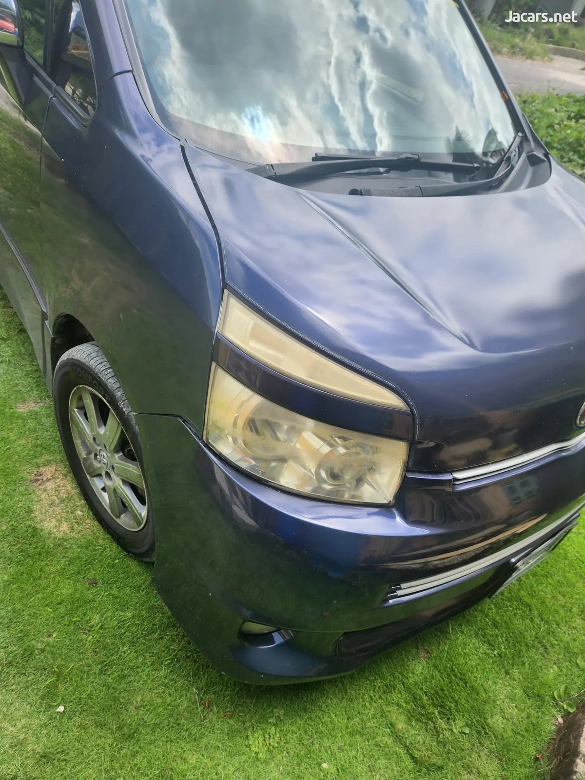 2009 TOYOTA Voxy