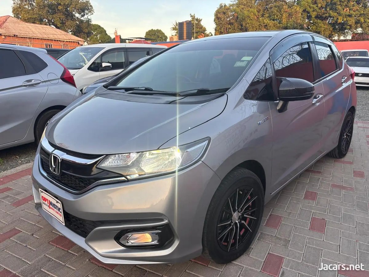 2018 HONDA Fit