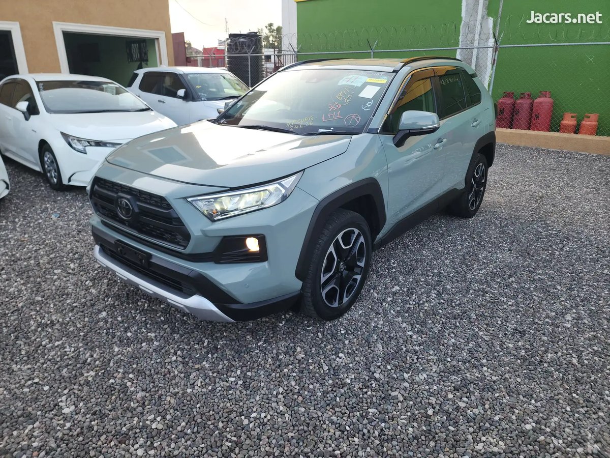 2021 TOYOTA RAV4