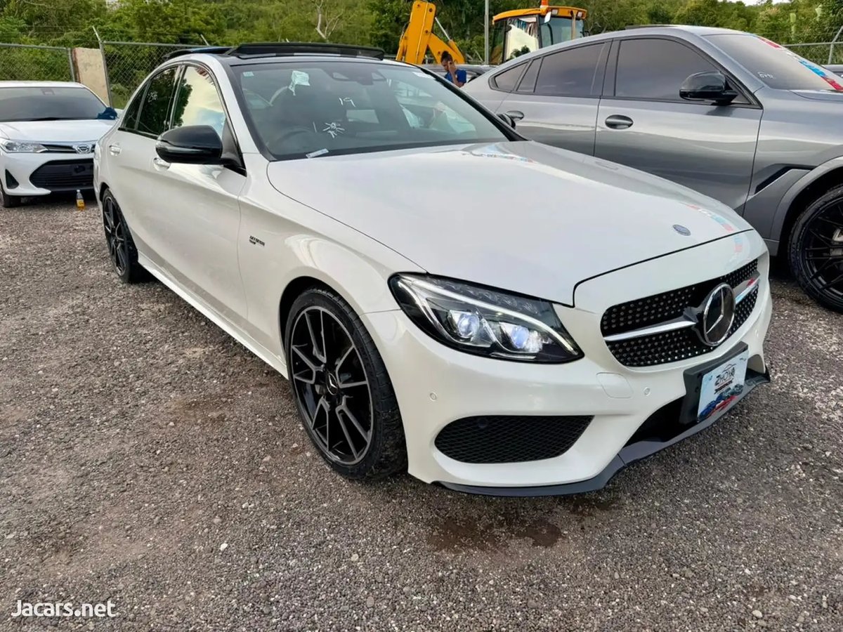 2017 Mercedes-Benz C-Class