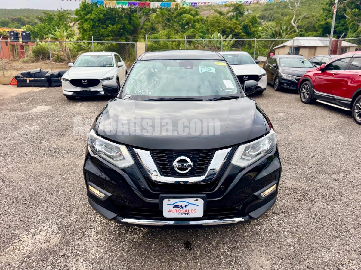 2019 NISSAN XTRAIL