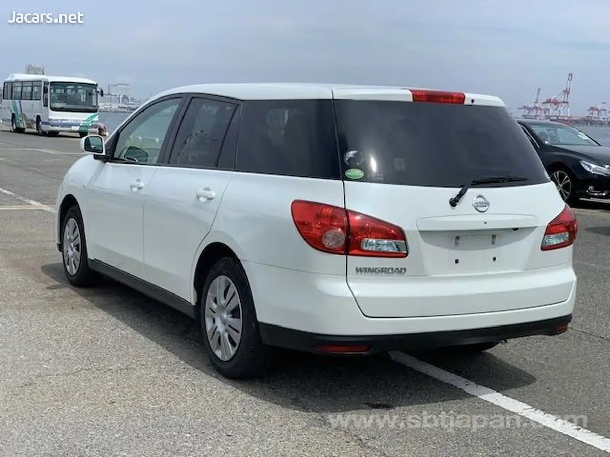 2018 NISSAN Wingroad