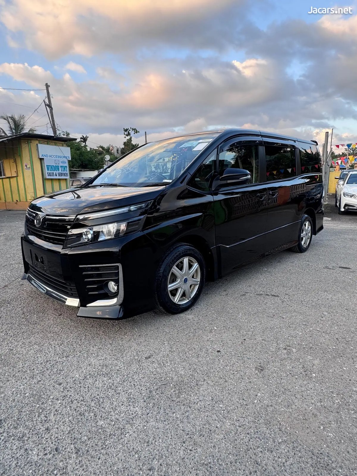 2015 TOYOTA Voxy