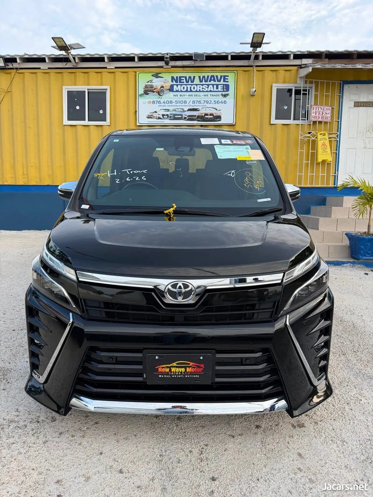 2021 TOYOTA Voxy