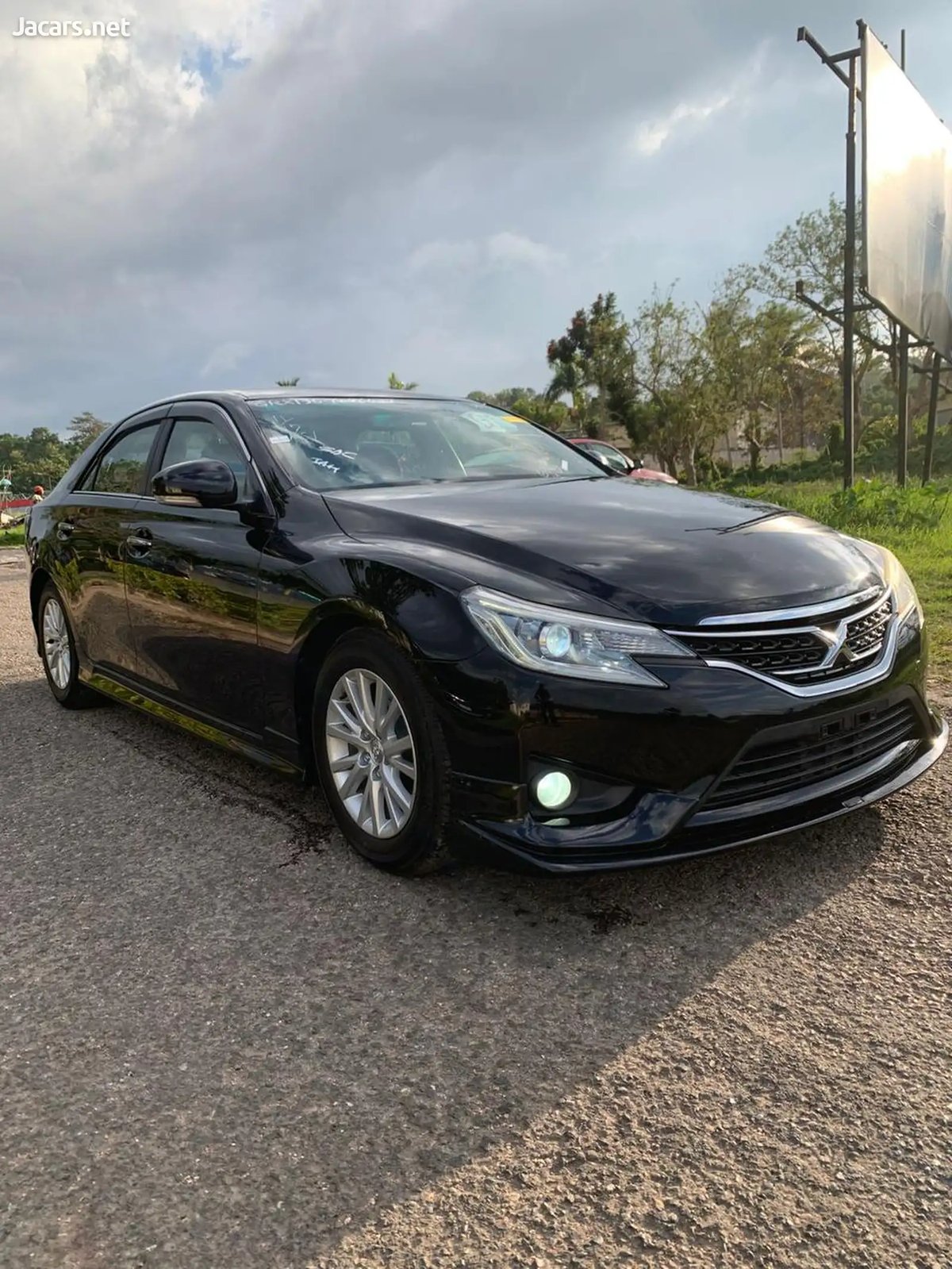 2015 TOYOTA Mark
