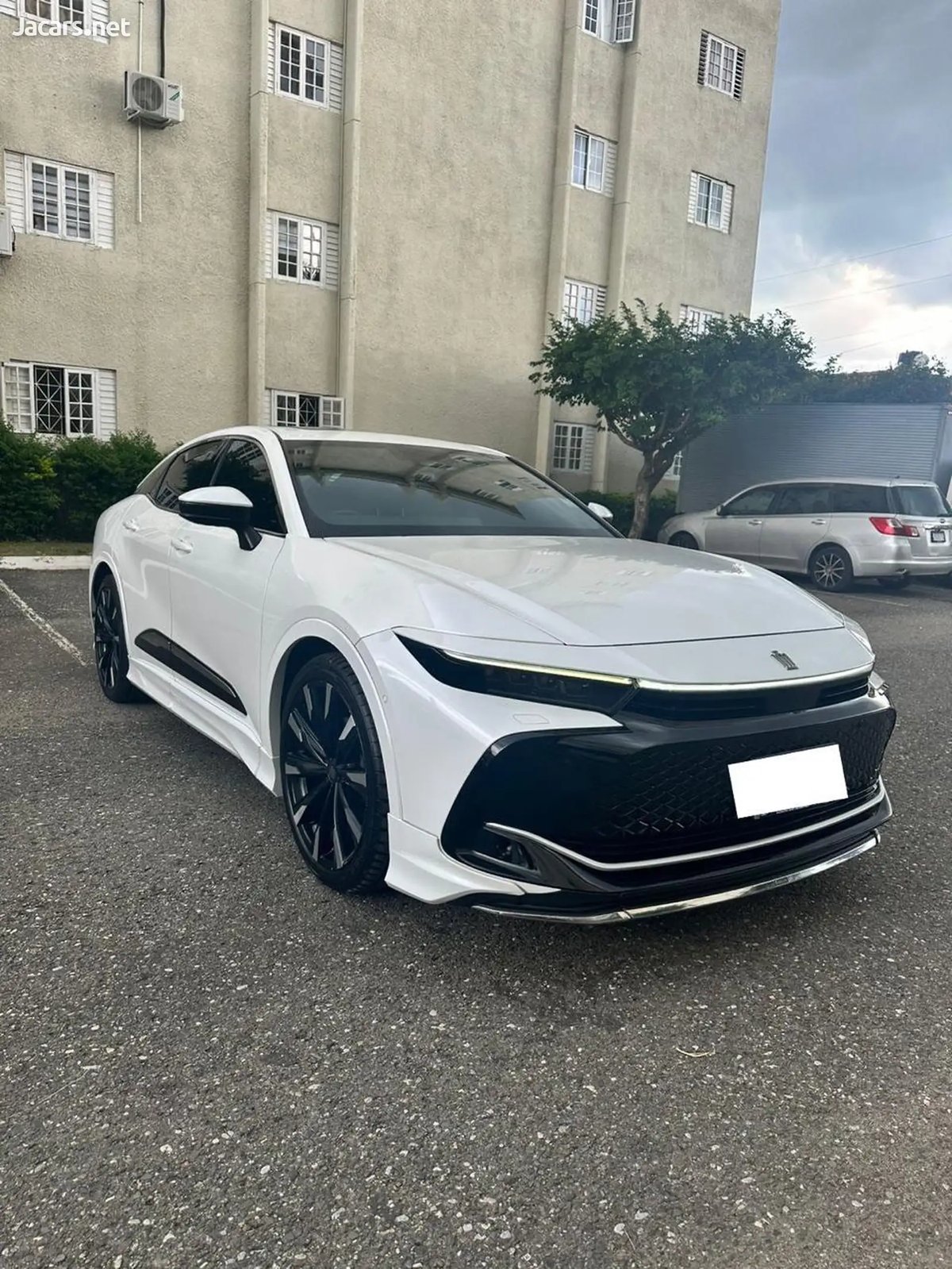 2022 TOYOTA Crown