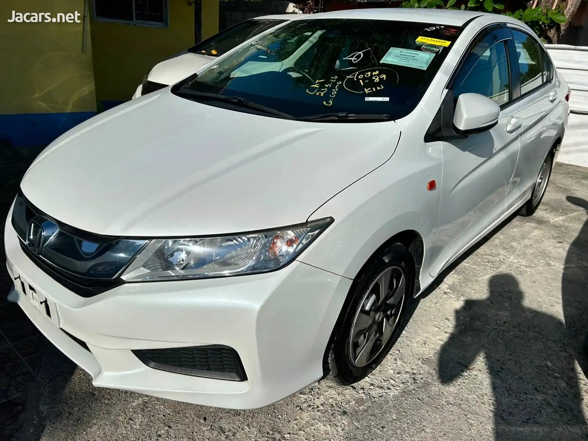 2016 HONDA Grace