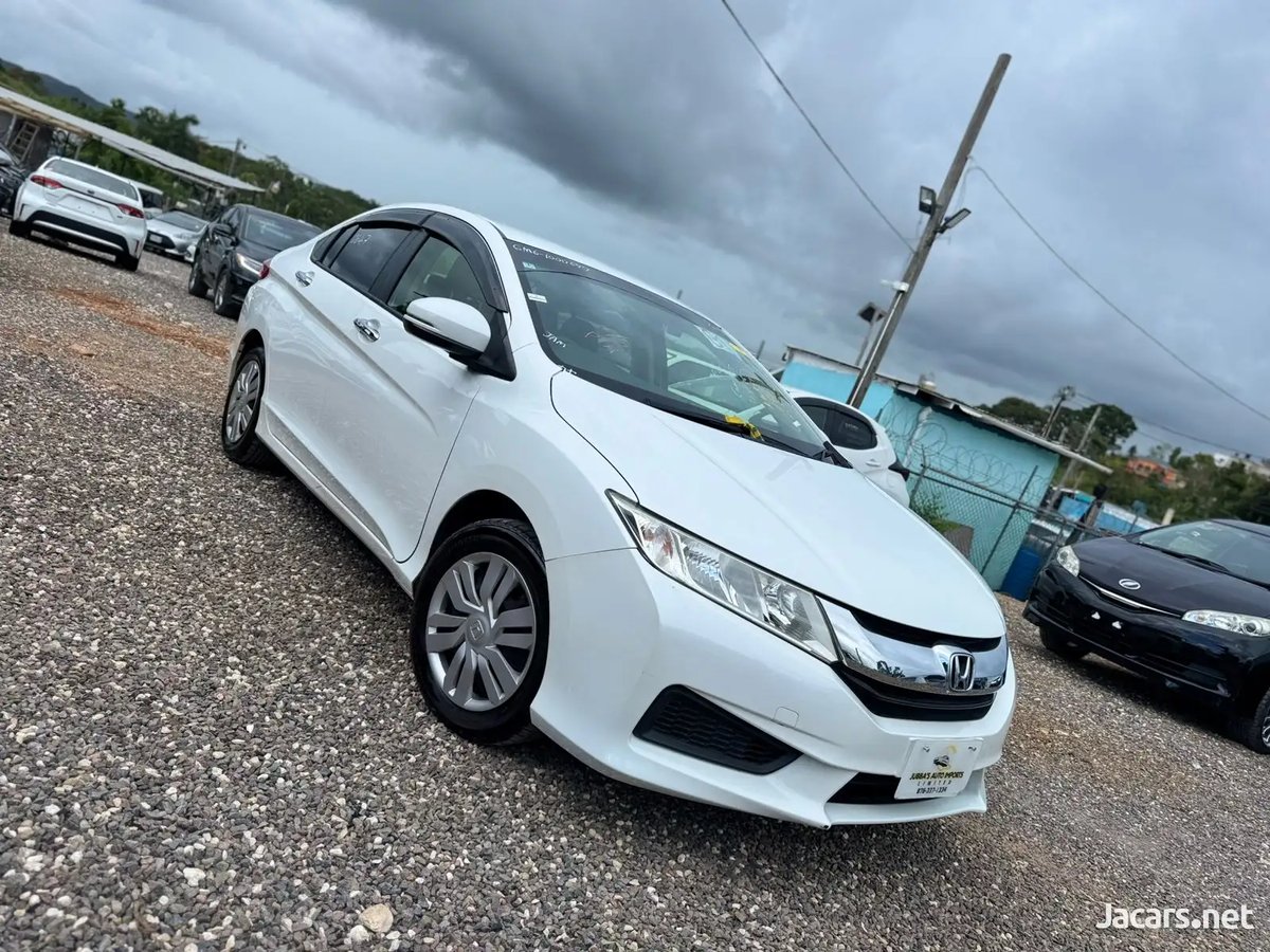 2016 HONDA Grace