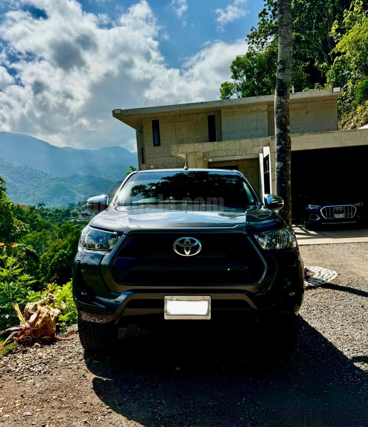 2026 TOYOTA HILUX
