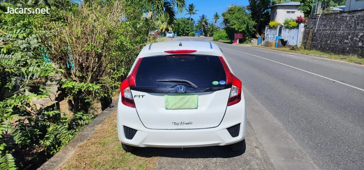 2017 HONDA Fit