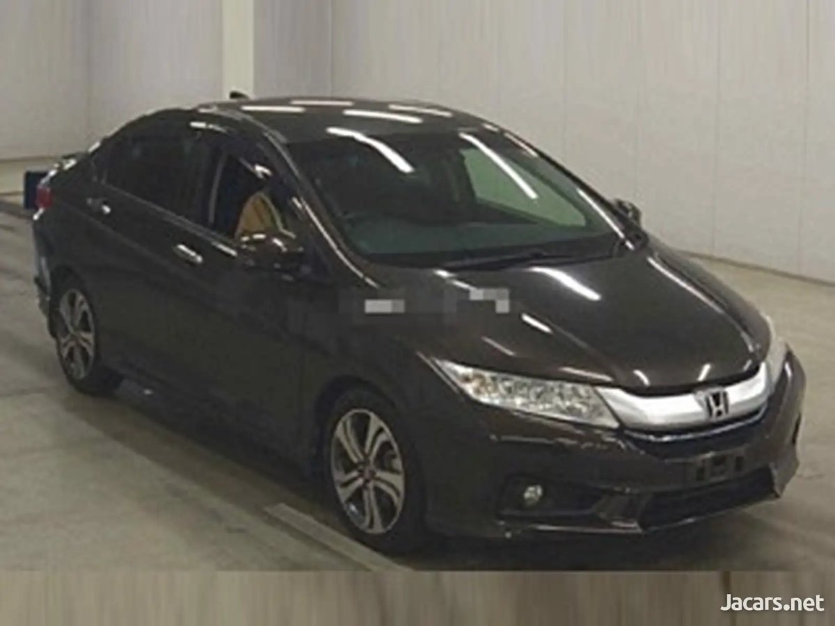 2015 HONDA Grace