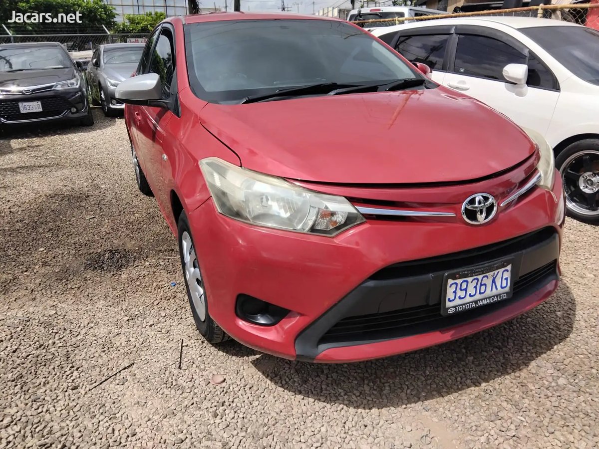 2017 TOYOTA Yaris