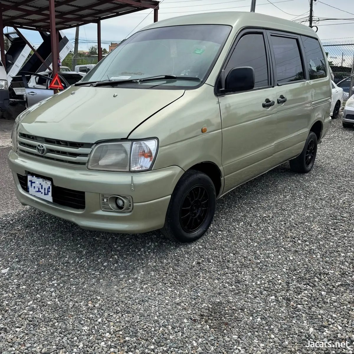 1997 TOYOTA Noah
