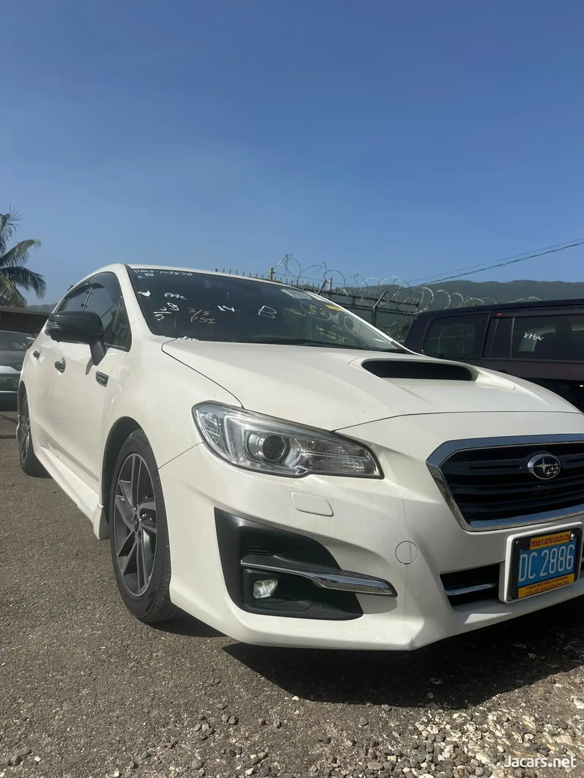 2017 SUBARU Legacy
