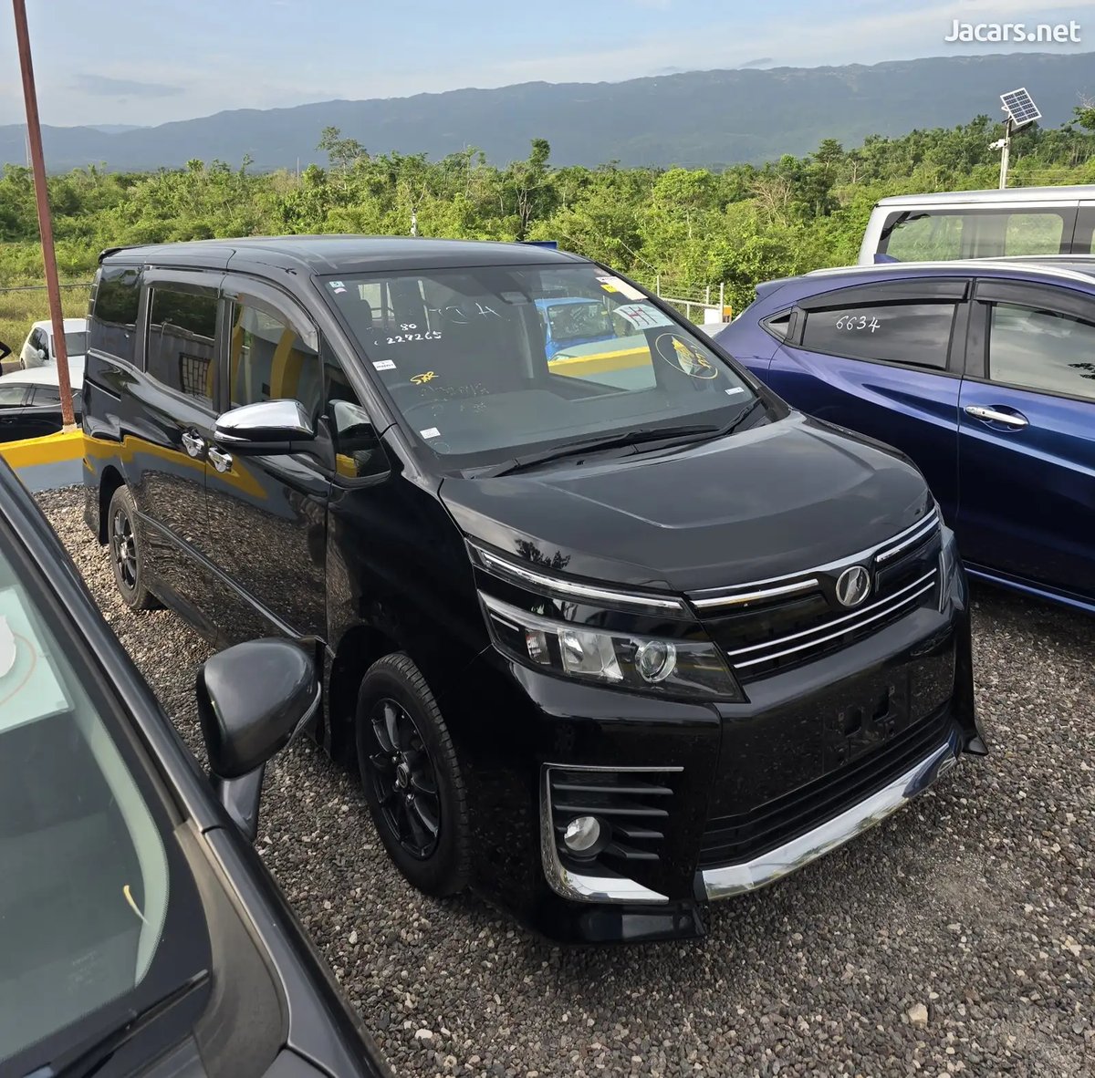 2016 TOYOTA Voxy