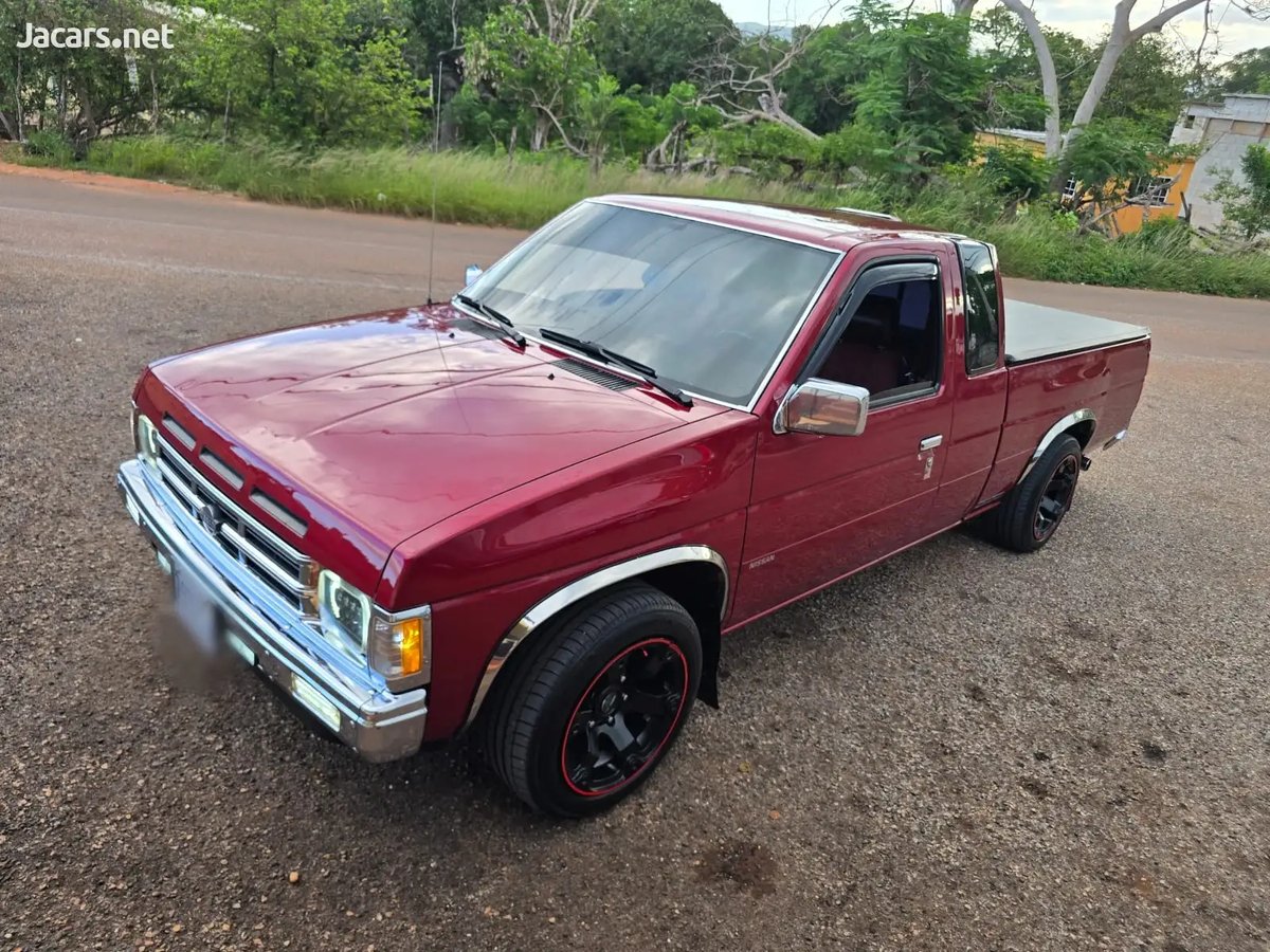 1990 NISSAN Pickup