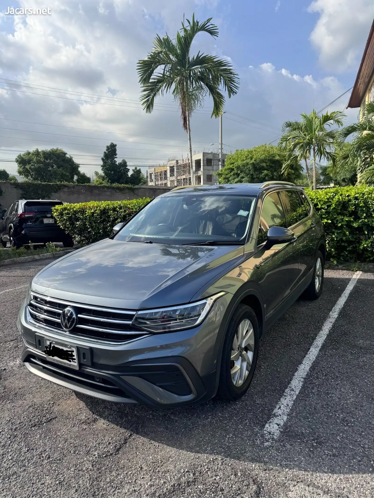 2024 VOLKSWAGEN Tiguan
