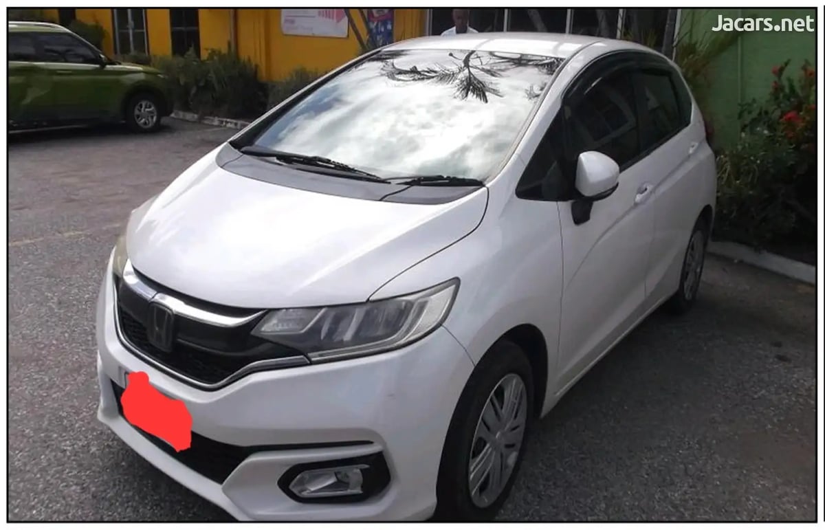 2017 HONDA Fit