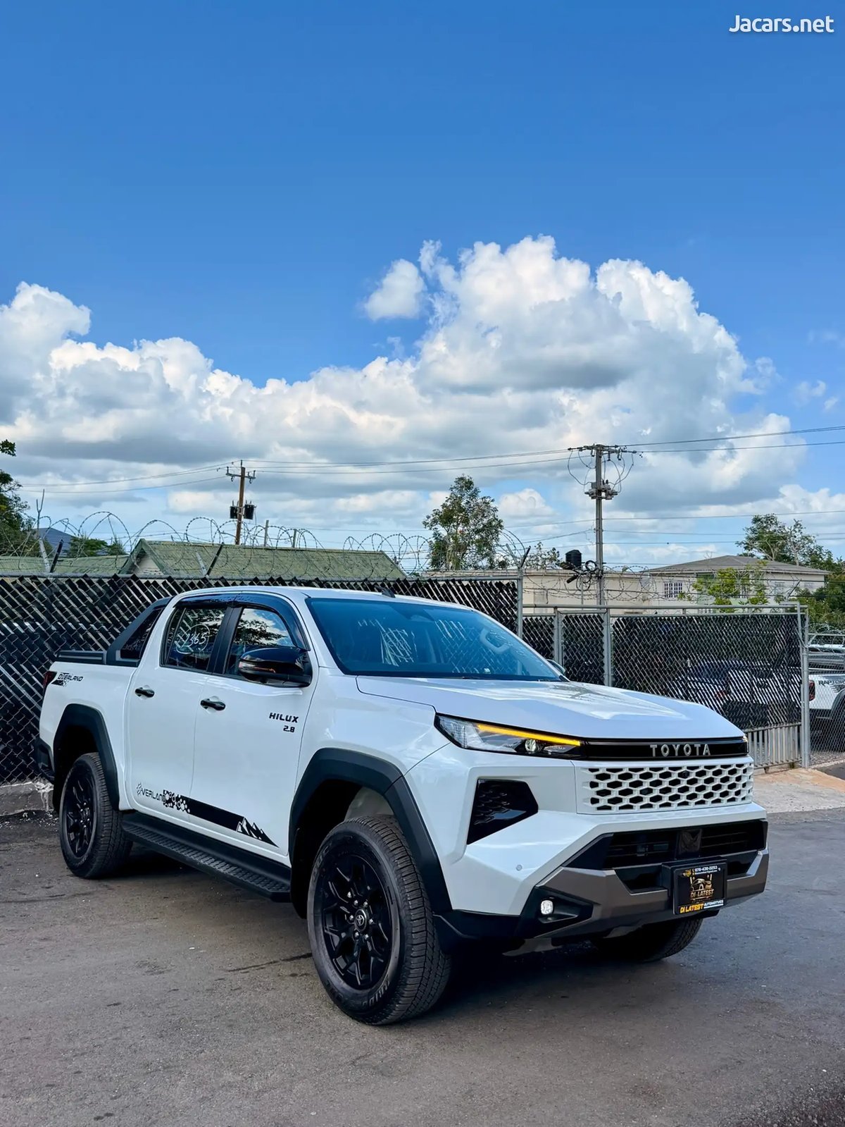 2026 TOYOTA Hilux