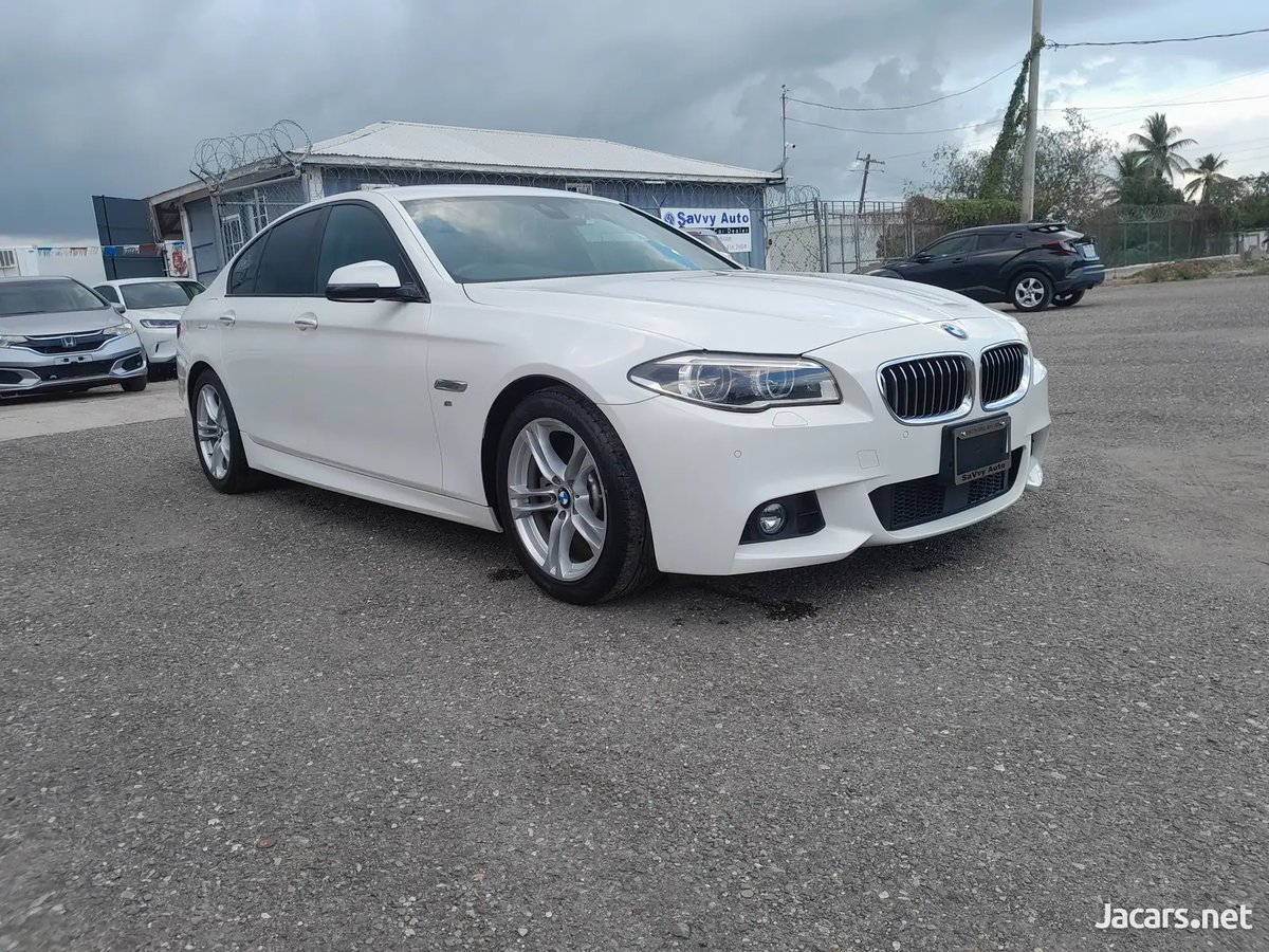 2017 BMW 5-Series
