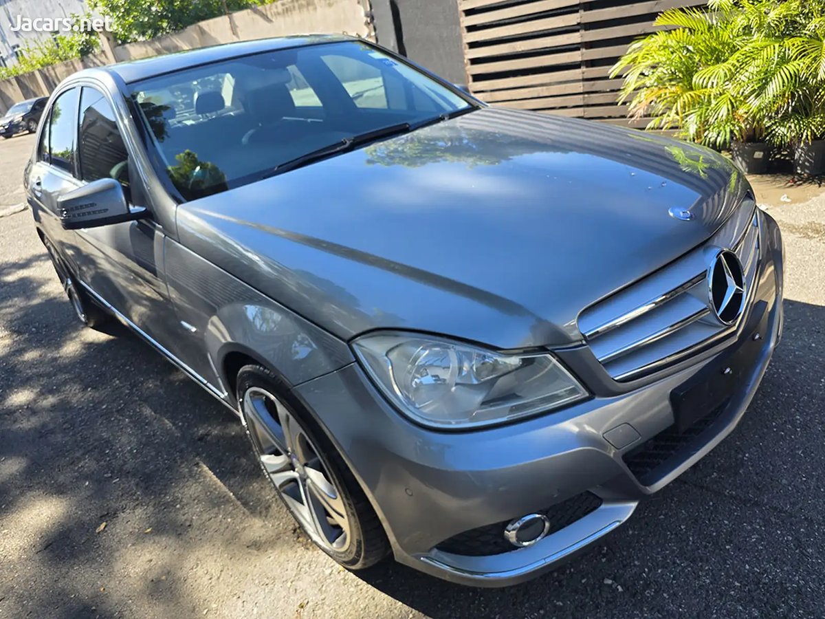 2012 Mercedes-Benz C-Class