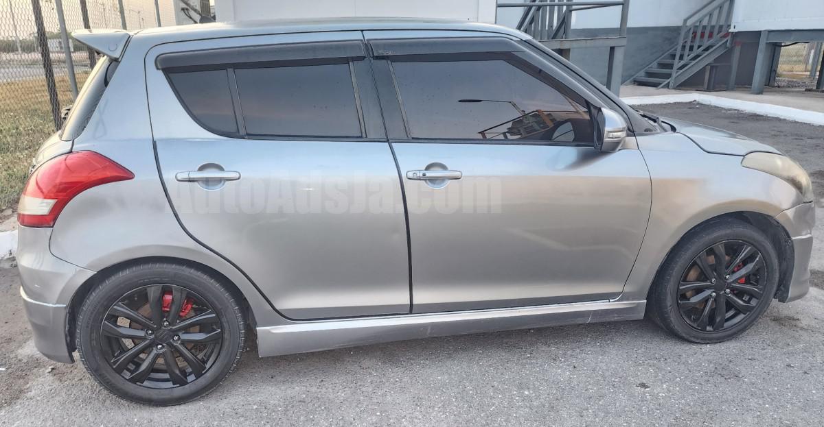 2014 SUZUKI SWIFT