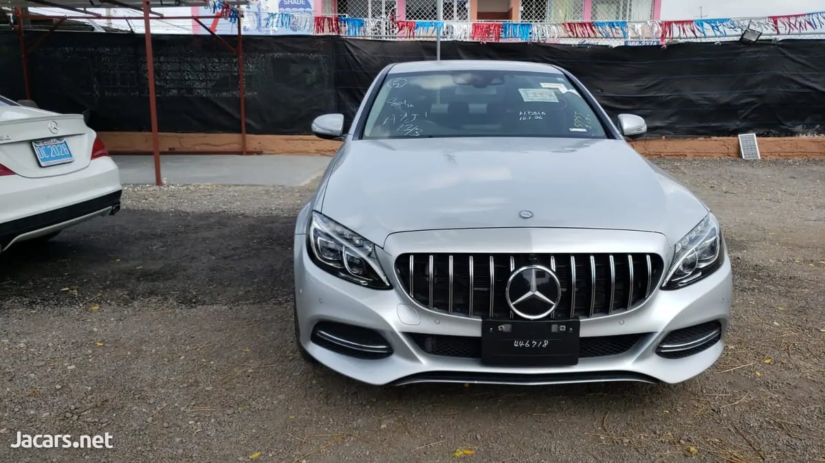 2015 Mercedes-Benz C-Class