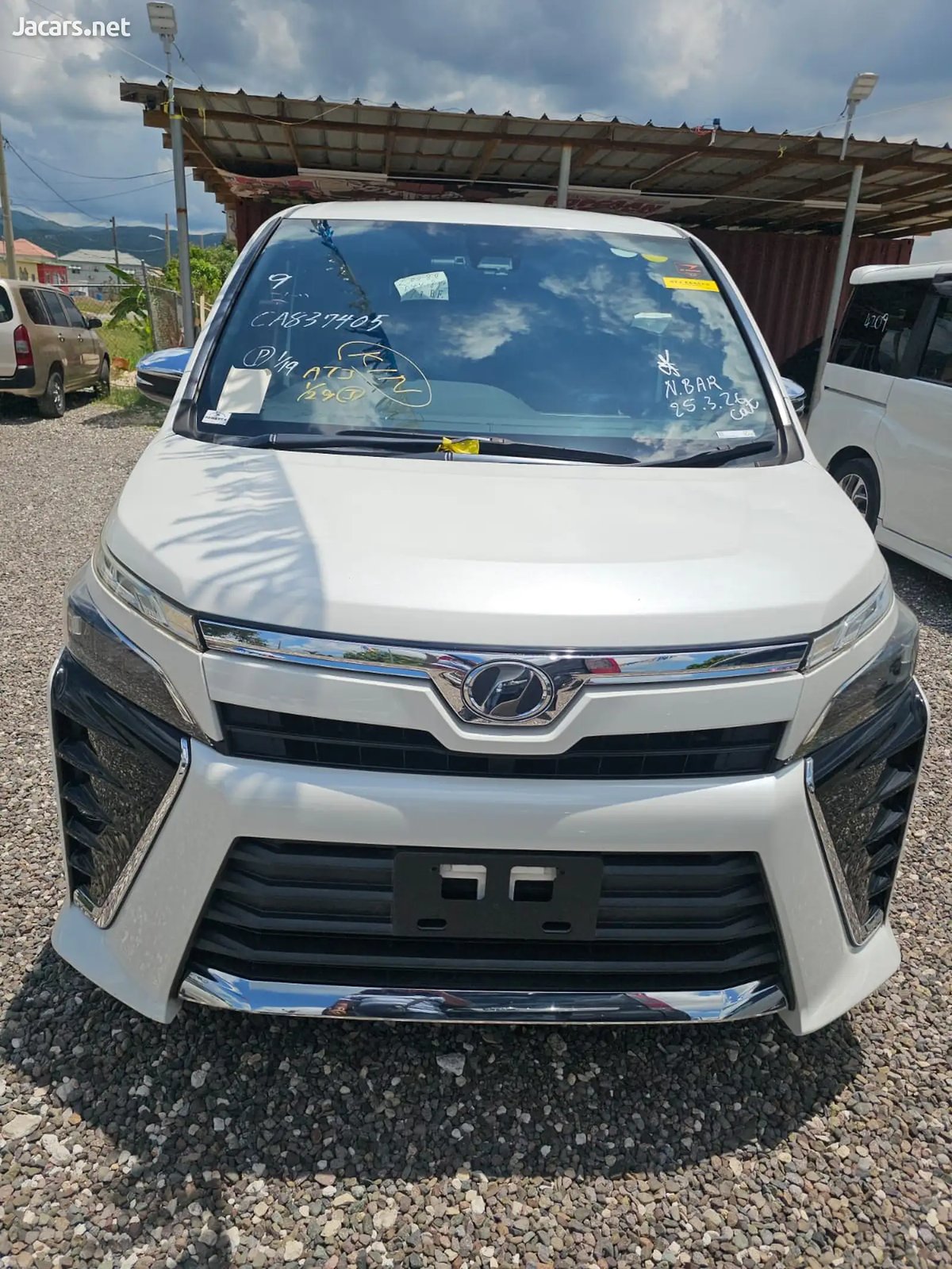 2018 TOYOTA Voxy