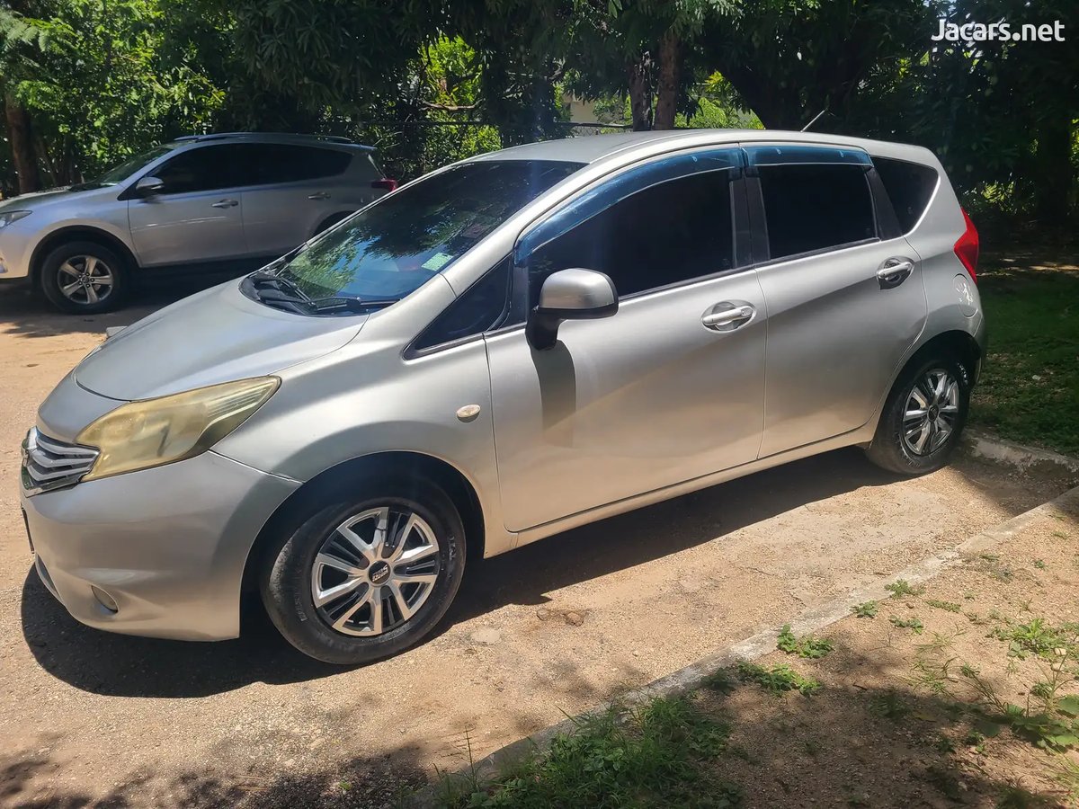 2013 NISSAN Note