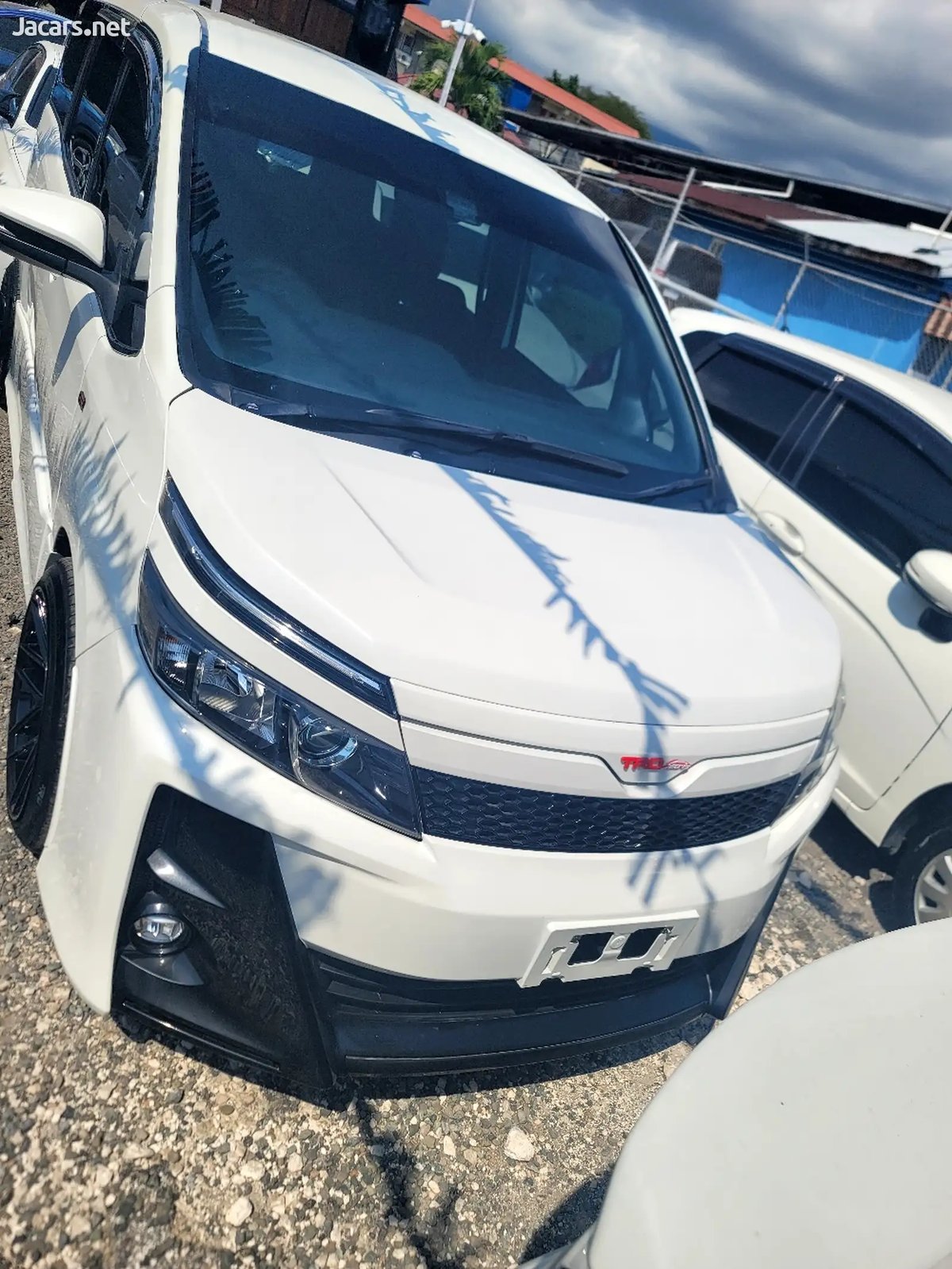2018 TOYOTA Voxy