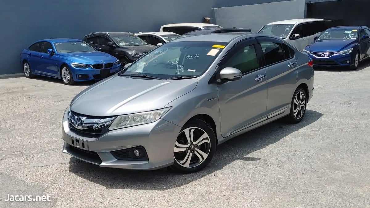 2015 HONDA Grace