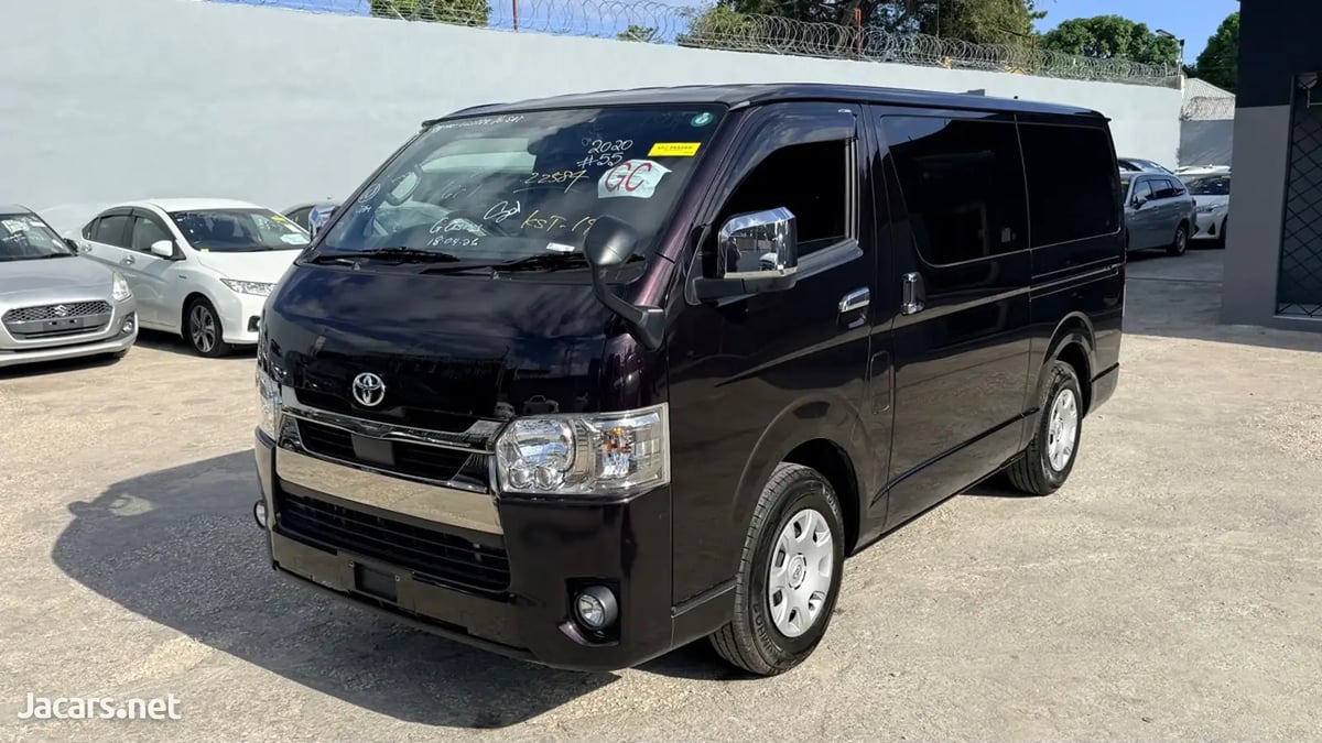 2020 TOYOTA Hiace