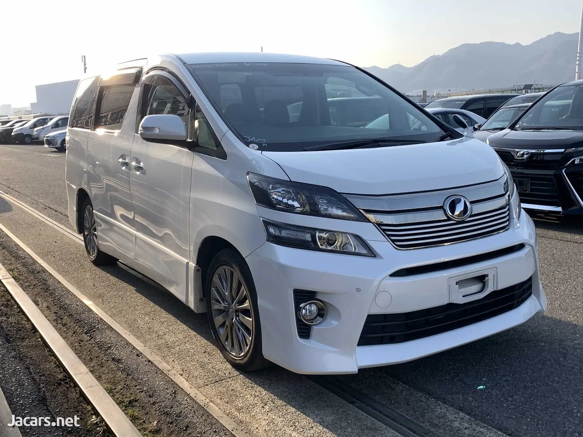 2014 TOYOTA Vellfire