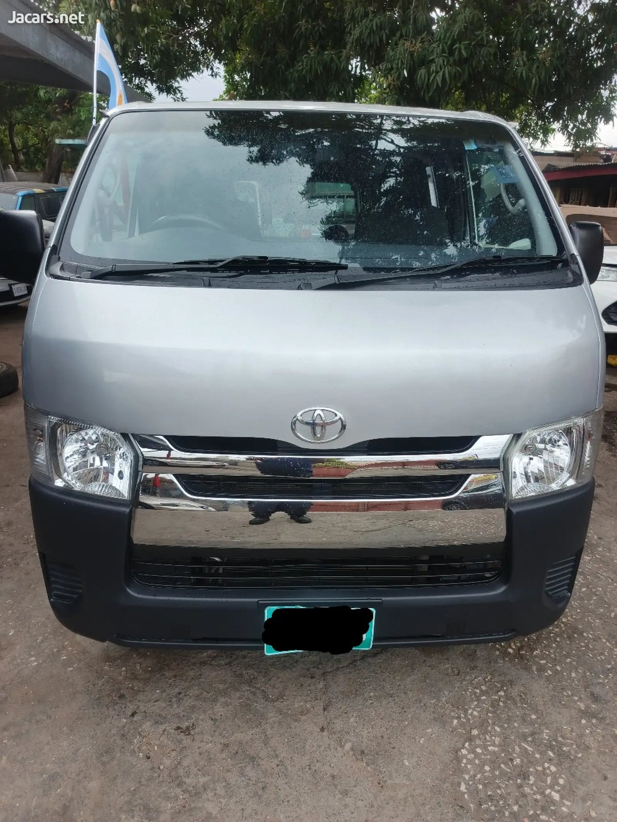 2021 TOYOTA Hiace